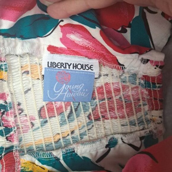 Vintage Young Hawaii by Liberty House Floral Halter Top - Picture 4 of 5